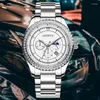 Principais relógios de pulso Top luxuoso quartzo masculino Relógio Precision Steel Band Trendy Diamond Incorporação Decoração Três Olhos Calendário