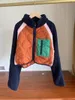 Dames Trench Coats Autumn en Winter Kleding Design Sense Niche Stand-Up Collar Polar Fleece Contrast Color Splicing Short Coat