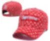 2023 andningsbar solskade justering av baseballmössor Designers Klassiska män Luxurys Letters Womens Men Sport Ball Hats the Four Seasons Running Outdoor Sport Cap D2