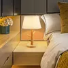 Lampade da tavolo Simple moderna camera da letto in legno comodino lampada dimmebile matrimonio in legno solido studio