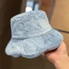 Bérets Chapeau de seau d'hiver pour femmes doux volants doux en peluche feuille de lotus chaud chapeaux de pêcheur femmes filles automne extérieur Panama casquette décontractée