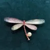 Broschen Dragonfly Süßwasserperlbrust Pin Frauen Mode- und Temperamentparty -Mantelzubehör