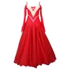 Scena noszona czerwona sukienka taneczna standardowa standardowa konkurs na spódnicę Wykonujące dostosowanie dorosłych dla kobiet