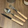 Coréen INS Style manche en bois massif en acier inoxydable 304 couteau fourchette cuillère vaisselle ensemble Vintage Western Restaurant cuillère à dessert HKD230810