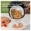 2 pcs frigorifera in silicone pizza pollo fritto fritto a trasmissione a trasmissione a trasmissione silicone cesto di rivestimento Accessori cucine per frigorifera riutilizzabili HKD230810