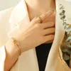 Bağlantı Bilezikler Koreli Ins Cross Geometrik Düğümlü Bilezik Kadın Niş Tasarım Titanyum Çelik Altın Kaplama Uyumsuz El Takı