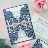 Invitations de mariage découpées au Laser à trois volets roses, cartes d'invitation de mariage de poche scintillantes en perles, bordeaux avec BeltZZ