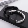 Bangle personalizza l'acciaio inossidabile per uomini Braccialetti casuali in elastico silicone regolabili lo regalo di famiglia marito