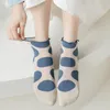 Frauen Socken Rüschen mit Print japanischer Mode Retro Frau süße Wellenpunkt weibliche Kawaii atmungsaktiven weißen Stil lustiger glücklicher Spaß