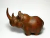 Dekoracyjne figurki japońskie bukszpan ręcznie rzeźbione nosorożce nosorożce statua Netsuke kolekcjonowany prezent