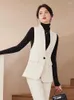 Kvinnors tvåbitar byxor Fashion Spring Women Vest and Pant Suit White Black Sleeveless Blazer Trouser Pieces Set For Office Ladies Work Wear