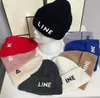 Gorro de lana de otoño, gorro tejido con letras, sombrero de propietario chino, marca de moda, gorros cálidos para hombres y mujeres, moda