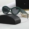 여성용 고급 디자이너 선글라스 선글라스를 가진 안경을위한 선글라스 케이스 보호 안경 타원형 프레임 디자이너 개인화 선글라스 운전 여행 비치웨어