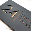 Decorazioni da giardino Segno di porta personalizzati Acrylic Square Rectangle Numero della casa personalizzato Indirizzo Plaque Street Famiglia Nome Gold Sliver Porta 230823