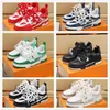 Schoenen van hoge kwaliteit met doos Casual schoen Runway Skel Top Low High-Men Women Us11 Basketbal Running Zwart wit leervat