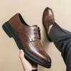 Klänningskor Herrläderskor Designer Brand Black Wed Dress Shoe Lace Up Casual Business Oxfords Point Toe Office Formell Male B292 230824