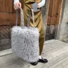 Borse da sera Borse grandi in pelliccia sintetica per donna Borse calde in lana di agnello Borsa a tracolla lunga di lusso in peluche Borsa morbida e morbida per shopper Tote 230824