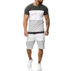 Tracki męskie mody kulturystyka w paski Striped Summer Casual Cool Fajne z krótkim rękawem Sports Graphic Tshirt Shorts Set 230823