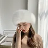 Beretten 2023 vrouwen faux bont bommenwerper hoed warme sneeuwpet dame winddichte winterhoeden casual mode Russisch buiten pluizig