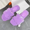 Kadın Tasarımcı Terlik Yaz Orijinal Deri Sandalet Velcro Ayarlanabilir Boyu Bayanlar Süet Nap Terlik Ayakkabıları 36 Renkler QASDQ