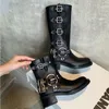 2023 Autumn/inverno Novo cinto de cabeça redonda Buckle Chunky Heel Western Knight Boots Feminino Feminino Botas 1A40