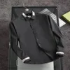 Modne koszule męskie luksusowe męskie koszuli swobodne koszuli męskie sukienki koszule długie rękawy Slim Fit Shirty Men Medusa koszula 013029