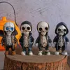 Objets décoratifs Figurines Halloween Cool squelette Figurines Halloween squelette poupée résine ornement décor à la maison 230824