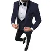 Mäns kostymer vår/höstvita män med svart lapel 3 stycken England stil jacka västbyxor bröllop tuxedo blazer trajes de novio