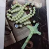 Pendentif Colliers E0BE Glow In Night Rosaire Collier Religieux Catholique Jésus Crucifix Longue Chaîne De Perles Bijoux Cadeau