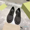 Zapatos de vestir de diseñador Zapatos para hombre Mocasines para mujer Zapato bordado G Zapatillas gruesas vintage