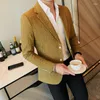 Abiti da uomo Abbigliamento di marca Giacca da abito in tessuto plissettato per uomo Slim Fit Blazer da lavoro casual Cappotto da sposo per matrimonio Streetwear