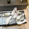 Designer cinza sapato feminino sapato masculino couro branco sapato casal viagem tênis couros forro de borracha solelight springback e sola crescente com caixa tamanho 35-45