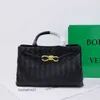 Totes Leather Fashion High Lady Handwoven Design Botega Tote Bag Bags Venetas Metal Handbags Genuine Designer Small Beauty Andiamo Buckle Phs7 I19N