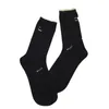 Chaussettes Bonneterie Designer 2023 Printemps / Été Nouveau luxe dentelle creuse tendance respirant et absorbant la transpiration bas à manches moyennes YPXG