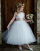 Белая пачка TULLE PRINCESS Flower Girl's Flouge с розовым поломка Bowknot Jewel Neck Sward Girl's Wedding Party Gutders Playds Длина первого платья причастия CL2743