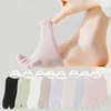 Kadın SOCKS FOR KADIN NEFRABİLİR Pamuklu Pamuk Yarım Ayak Ayak Ayak Kapağı Çorap Sıradan İnce Gösteri Yok Cut Ladies Sox Calsetinler