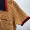 Storlek hoodies jacquard brev stickad tröja i förvärv av stickmaskin e anpassad jnlarged detalj besättning hals bomull
