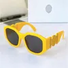 2023Lunettes de soleil de luxe pour homme femme unisexe designer lunettes de soleil lunettes de soleil rétro petit cadre design de luxe UV400 qualité supérieure avec boîte