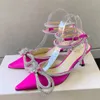 Scarpe abiti in raso Decorazione alla caviglia alla caviglia Bowknot punta di punta da donna Scarpe da sera di lusso Designer di lusso calzature di fabbrica