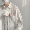 Męskie koszule Summer Autumn Ice Silk Shirt Loog Sleeve Odkręć kołnierz luźne kieszonkowe menu koreański styl jakość samca