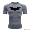 Homens camisetas Top Sports Running Shirt Men's T-shirt Fitness Curto T-shirt Quick Dry Work Out Gym Collants Camisa Muscular Compressão MMA Roupas 230824