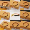 pulsera de lujo pulsera de diseñador Pulseras de cuero para mujer mujer joyería simple para mujer Navidad Regalo del día de San Valentín brazalete colgante pulsera envío gratis cadenas