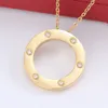 Designer Luxury Circle Love Necklace For Women Love Jewelry Diamond Chain Valentines Day Gift Halsband Chokerkedjan smycken Tillbehör Non Fading