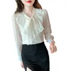 Kvinnors blusar 2023 Spring Fashionable Sleeve Bow Neck Apricot Chiffon Shirt Kvinnlig professionell topp
