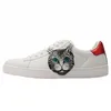 Itália Transporte de homens GRATUITOS Designer gratuito Bee Ace Casual Shoes Women White White Leather Sapato Verde Red Stripe Bordado Os tênis de tênis tênis 35-46