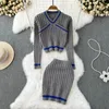 Arbetsklänningar V Neck Knitting Pullover Top and Short Kjol Två stycken Set Women Slim Fit Sweaters Autumn Elegant tröja kläder