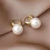 New Cute Pearl Studs Hoop Earrings for Women Gold Color Eardrop Minimalist Tiny Huggies Hoops Wedding Fashion Jewelry Wholesale YME013