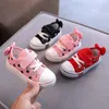 Sneakers 2023 Spring New Children's Canvas Shoes for Girls Cloth Baby Princes Children Flats Polka Dot Back Bow Hook Loop Flat Casual L0825