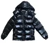 런던 트랩 다운 두꺼운 재킷 파카 남녀 여성 고급 브랜드 반짝이는 검은 자수 겨울 더 복어 재킷