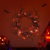 Autres fournitures de fête d'événement Simulation de couronne d'Halloween Couronnes de branches noires avec lumière LED rouge Couronnes de 42 cm pour portes Guirlande de fleurs Décoration d'Halloween 230824